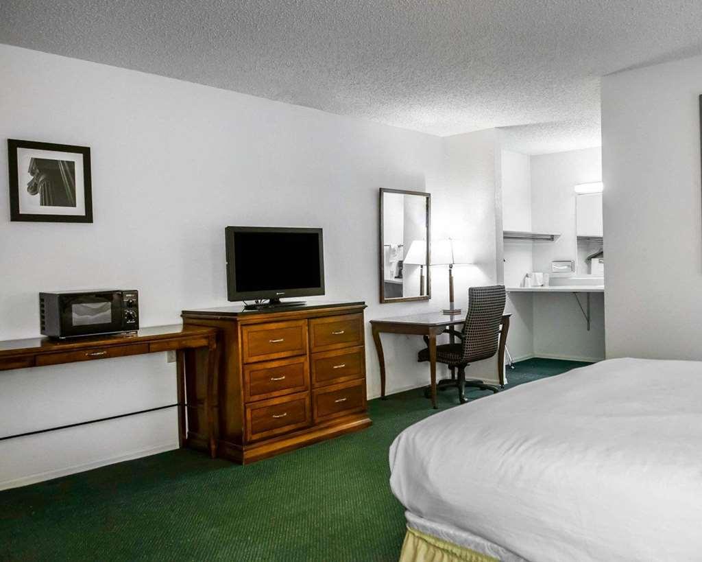 Budget Host Trinidad Chambre photo